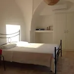 Casa Tra Ulivi E Mandorli *
